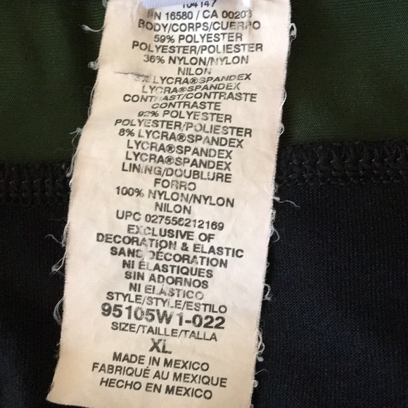 Ocean Gear Black and shimmering green swim suit - Picture 7 of 7